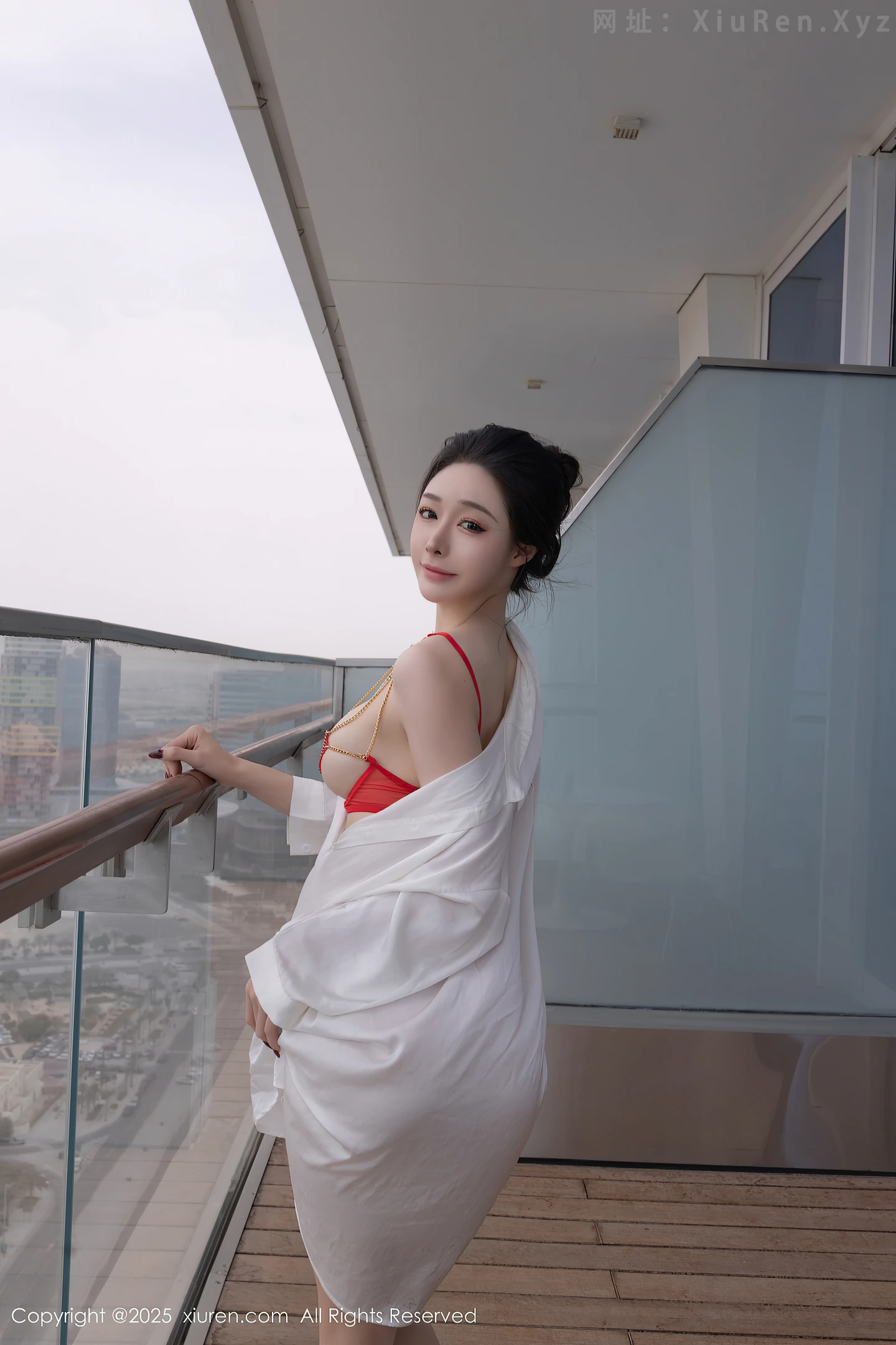 图片[6]-[XiuRen秀人网] VOL.10411 模特小逗逗性感红色情趣内衣配原色丝袜秀曼妙身姿完美诱惑写真84P-秀人网官方网站